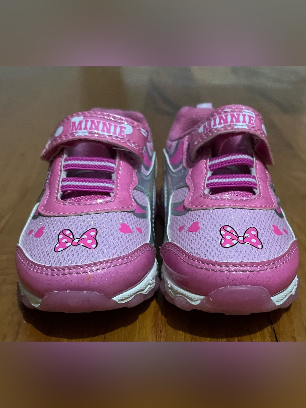 Minnie Mouse Pink Girls' Light Up Sneakers